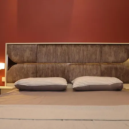 Luxurious Apartment - New Cairo-3